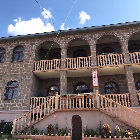 Max Hotel Gogi Alibegashvili Kazbegi Esterno foto